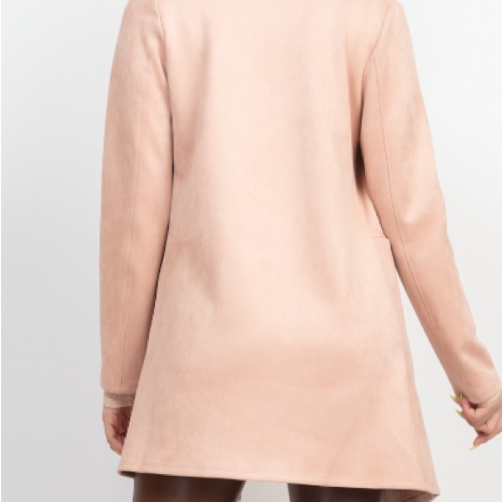 ⭕️ SOLD OUT ⭕️ NEW Blush Pink Open Front Faux Suede Blazer - Picture 6 of 7